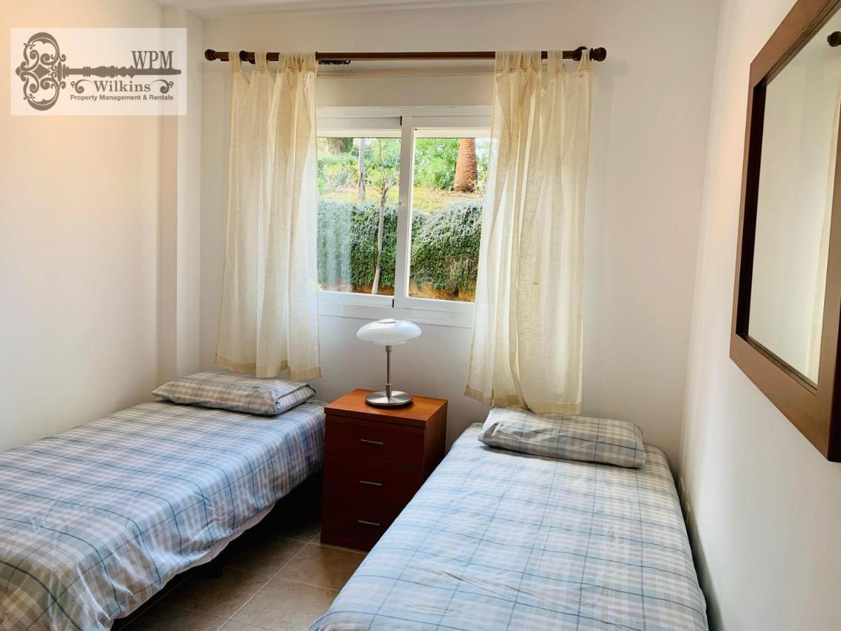 Beautiful 2-Bed Apartment In Casares Costa Баия-де-Касарес Экстерьер фото