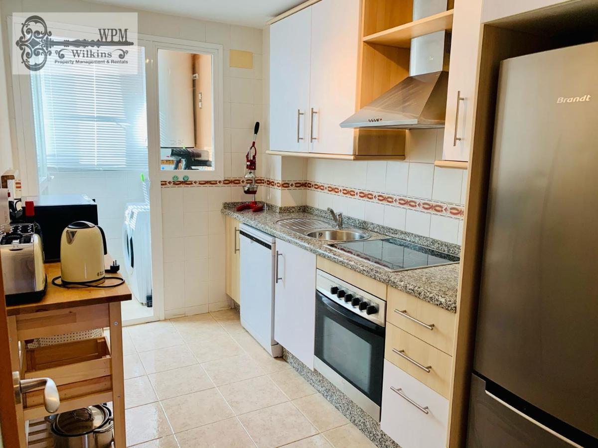 Beautiful 2-Bed Apartment In Casares Costa Баия-де-Касарес Экстерьер фото